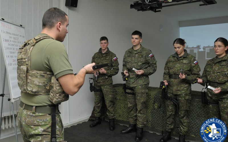 Cyklické vzdelávanie študentov zo streleckej prípravy