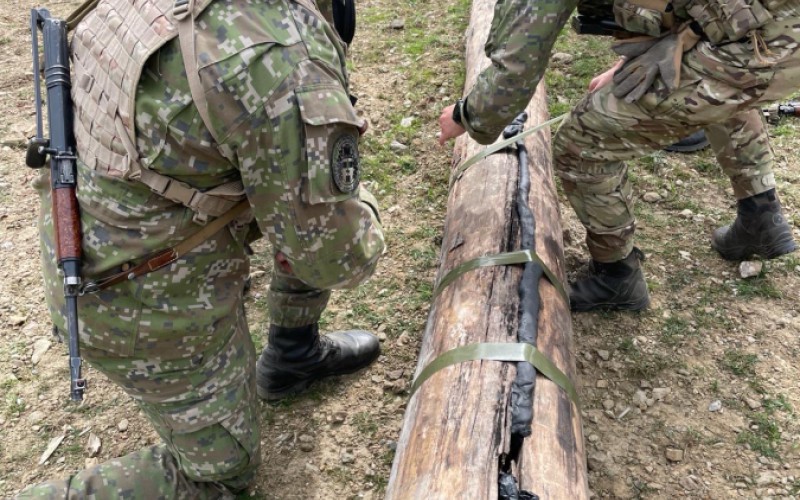 Kadeti na ostrých trhacích prácach