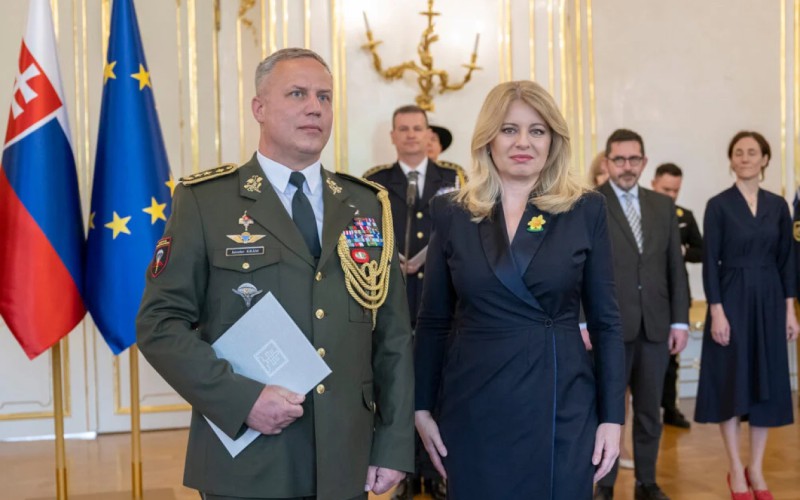 Rektor AOS plk. Sabó bol dnes povýšený do hodnosti brigádneho generála