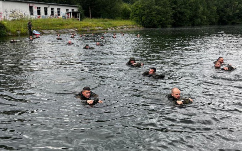 Výcvik prieskumných jednotiek na vode