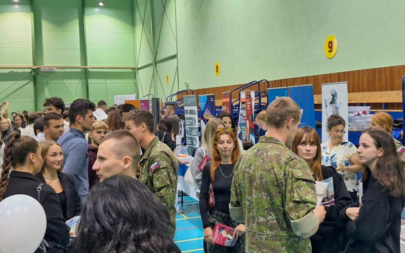 Študenti  úspešne propagujú AOS na výstavách a veľtrhoch vysokoškolského vzdelávania