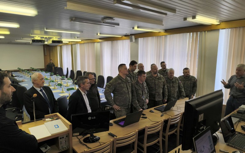 Neverejná bunková mobilná sieť 5G na AOS: Inovácia v oblasti komunikácií a velenia