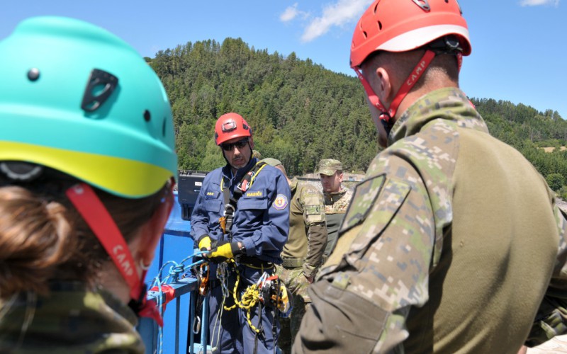 Komplexné cvičenie kadetov Akadémie ozbrojených síl