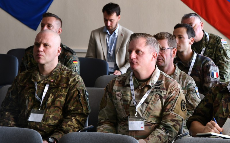 Zahraničná delegácia navštívila AOS v rámci Viedenského dokumentu OBSE