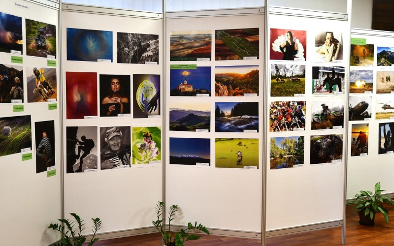 Úspechy v celorezortných súťažných prehliadkach FotoAtak a Galéria MIL