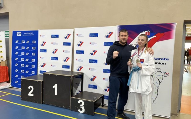 Striebro a bronz na seniorských Majstrovstvách Slovenska v karate