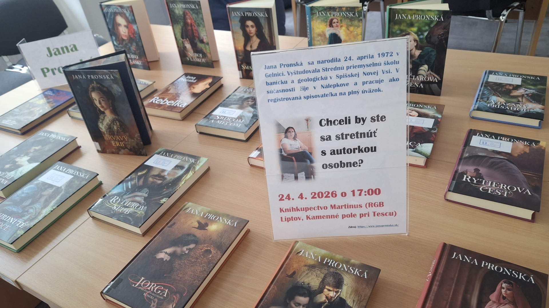 Výstava kníh Jany Pronskej v AK AOS