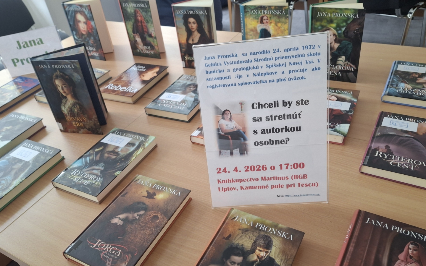 Výstava kníh Jany Pronskej v AK AOS