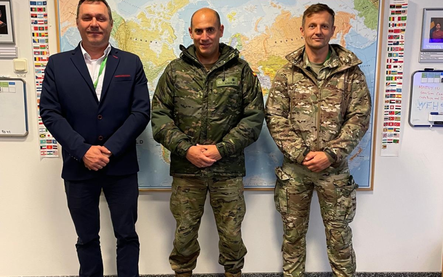 AOS a SWEDINT spoločne pre NATO