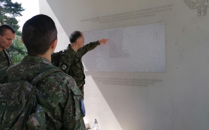 Účastníci kurzu ZVŠK navštívili miesta bojov o Liptovský Mikuláš