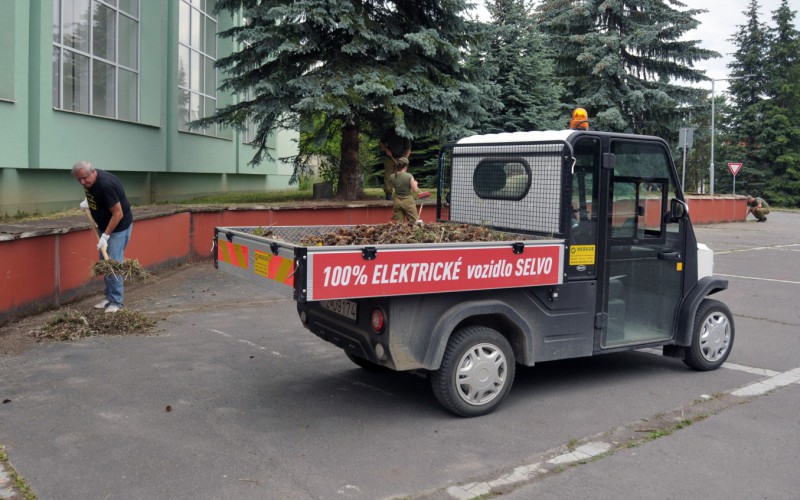 Skrášľovanie vonkajších priestorov akadémie