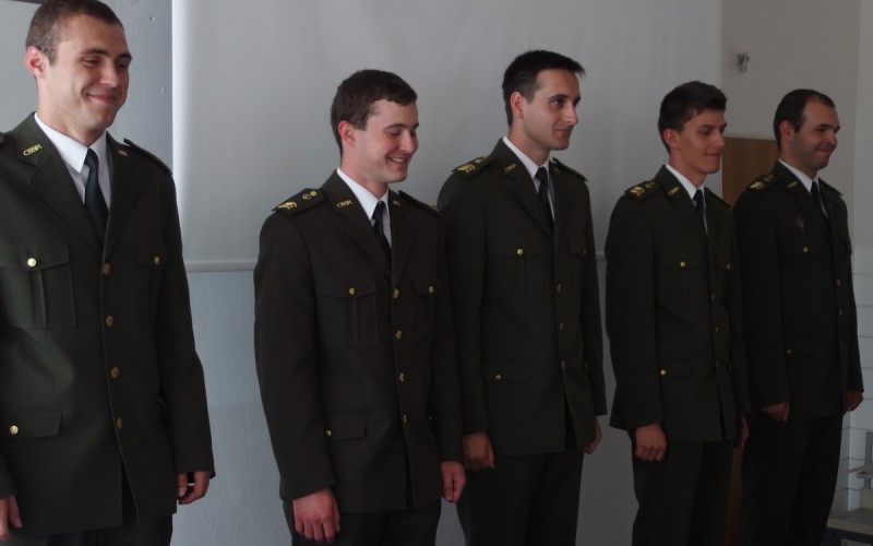 Absolventi Katedry elektroniky za rok 2017