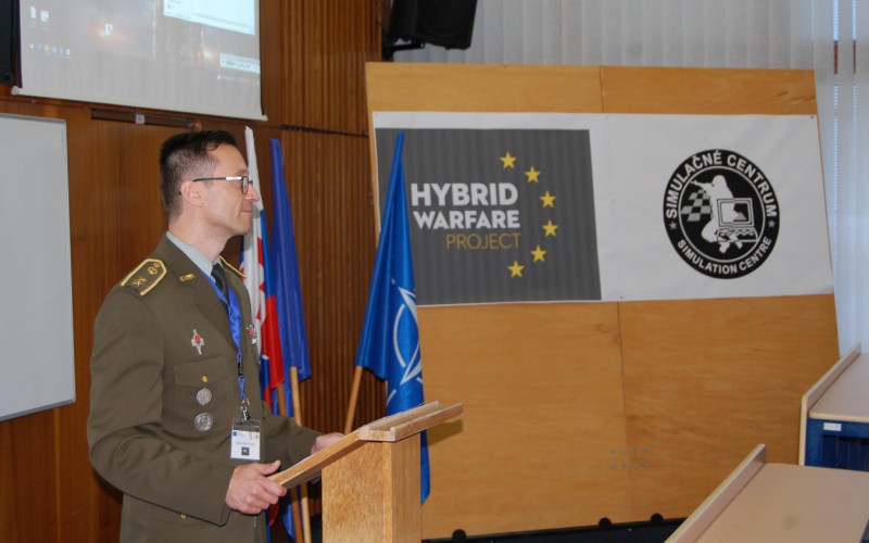 Interdisciplinary education and training on hybrid threats