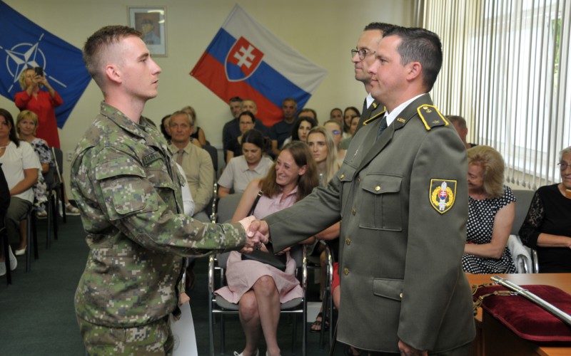 Ukončenie 33. Dôstojníckeho kurzu pre absolventov vysokých škôl, 27. 06. 2025