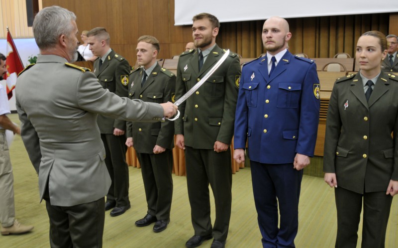 Pasovanie nových členov do "Cechu vojenskej logistiky", 30. 06. 2025