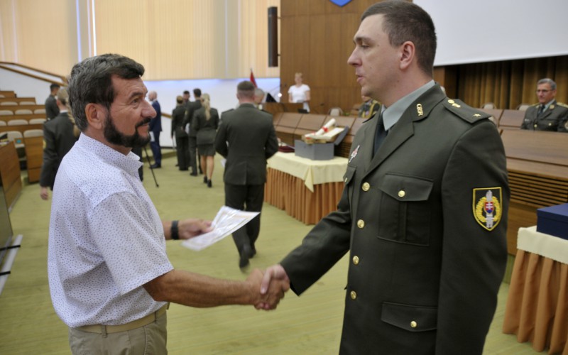 Pasovanie nových členov do "Cechu vojenskej logistiky", 30. 06. 2025