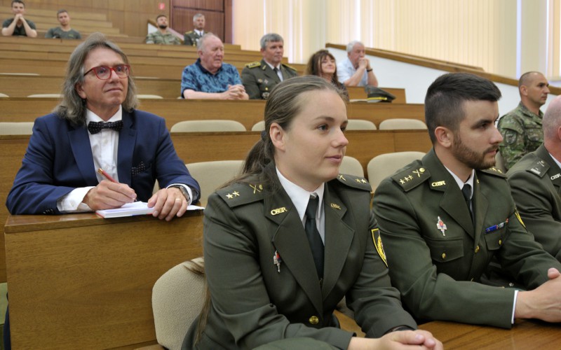 Vyradenie absolventov AOS vojenskej špecializácie G20 - delostrelcov, 30. 06. 2025