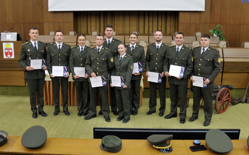Vyradenie absolventov AOS vojenskej špecializácie G20 - delostrelcov, 30. 06. 2025