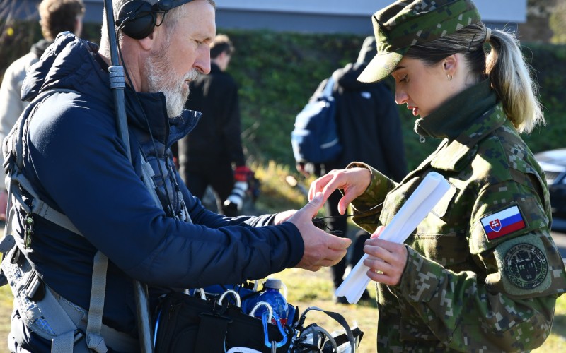 Nakrúcanie televíznej relácie Ľavou zadnou na AOS                    6. 11. 2025