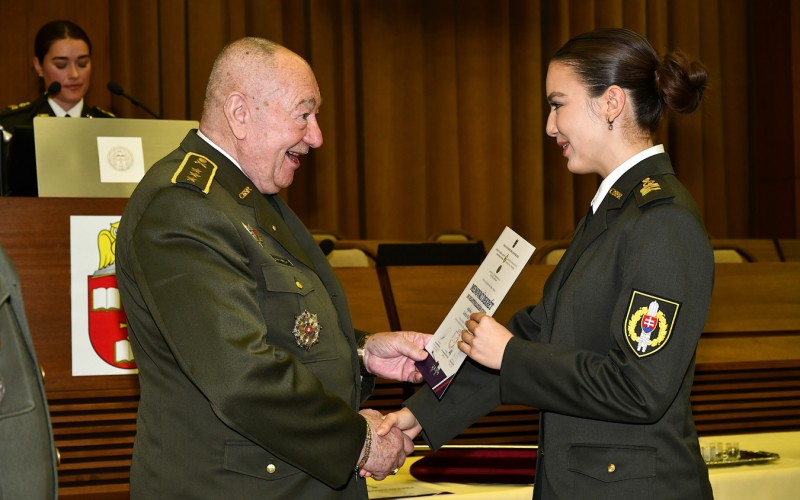 Prijímanie nových učňov do Cechu delostreleckého 4. 12. 2025