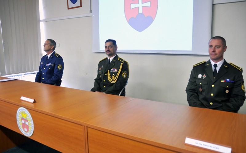 Promotion to the first officer rank – students of University Graduates Officers’ Course, June 10th 2022