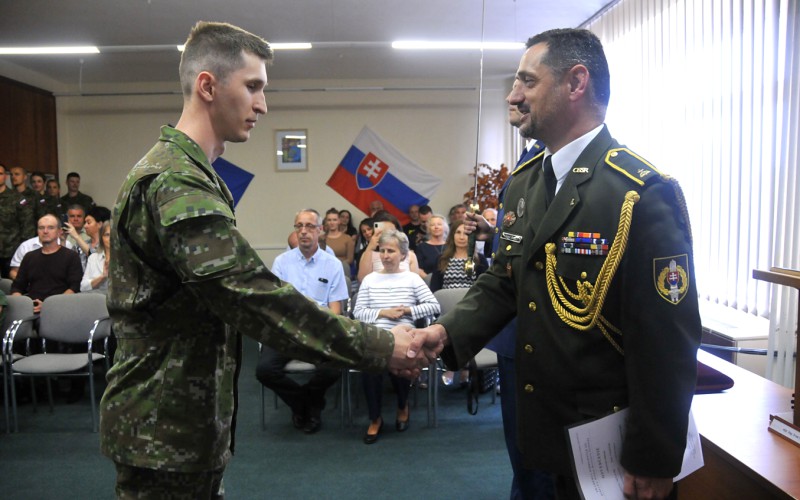 Promotion to the first officer rank – students of University Graduates Officers’ Course, June 10th 2022