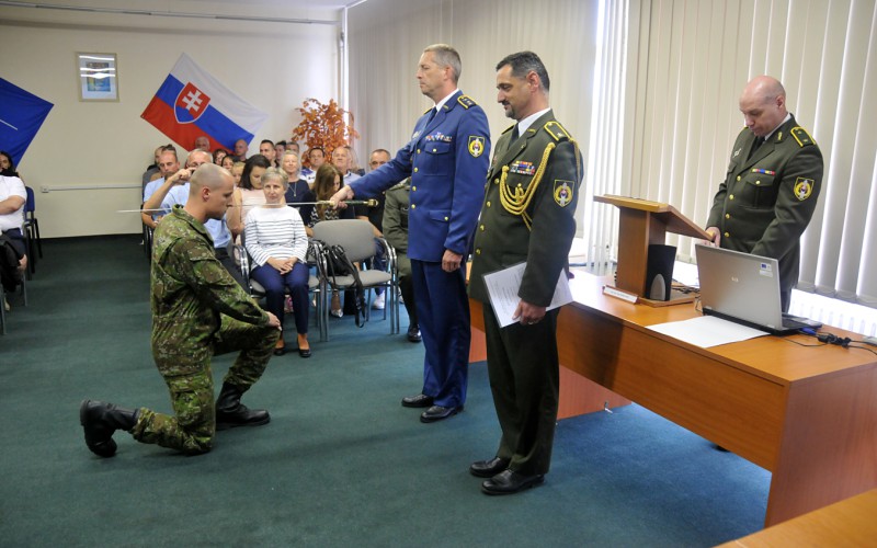 Promotion to the first officer rank – students of University Graduates Officers’ Course, June 10th 2022