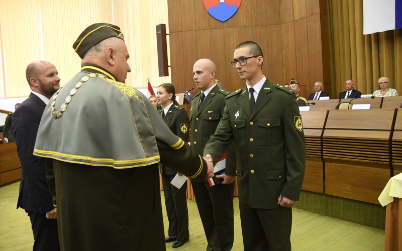 Slávnostná promócia kadetov AOS, 08. 07. 2022