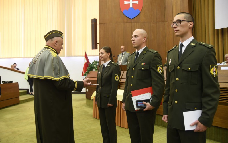 Slávnostná promócia kadetov AOS, 08. 07. 2022