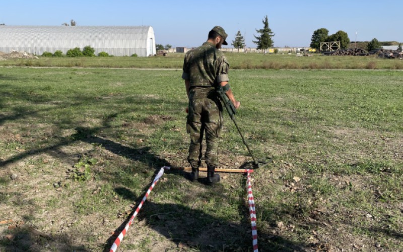 Výcvik v odtarasovaní a mínovej bezpečnosti