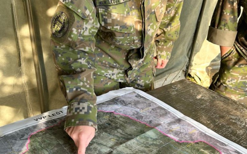 Ženisti počas výcviku na vode