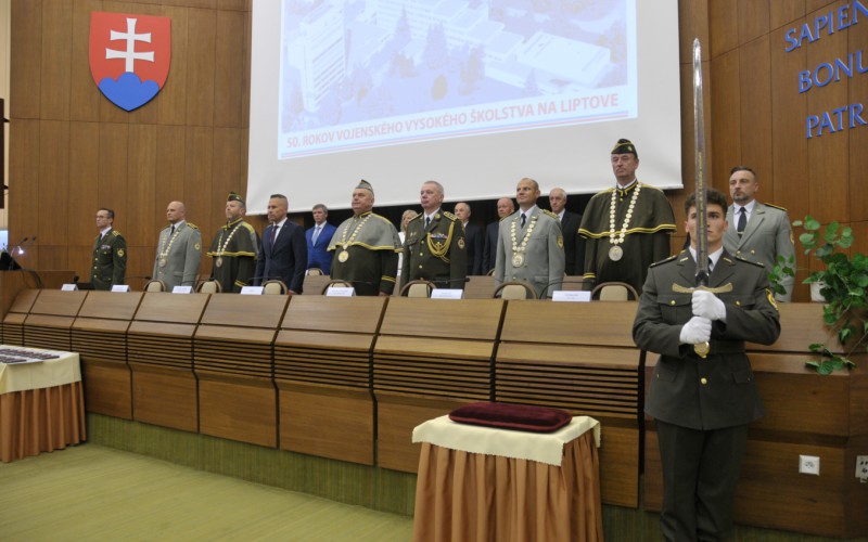 Oslavy 50. výročia vojenského vysokého školstva na Liptove