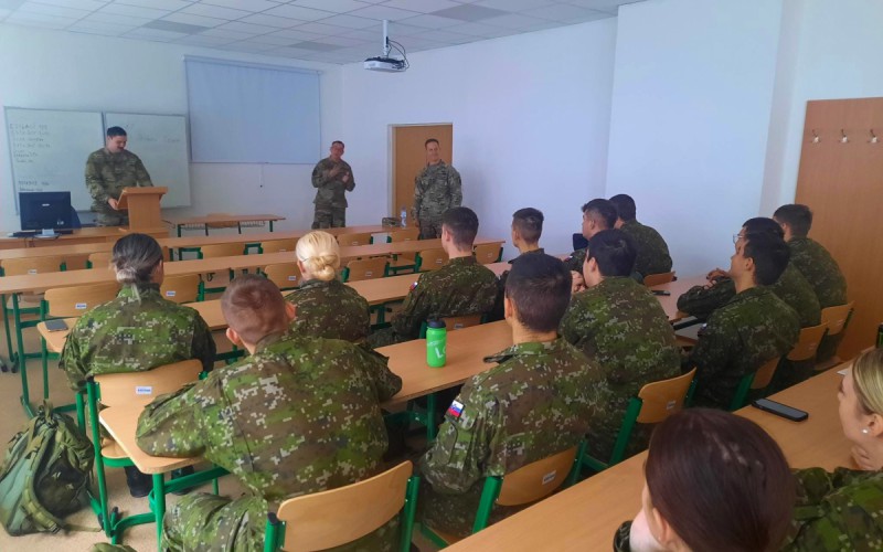 Tímová práca a líderstvo