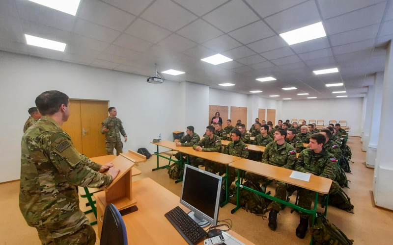 Tímová práca a líderstvo