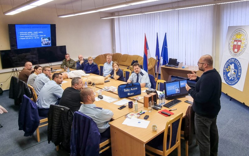 Bezpečnosť vo vzdušnom priestore SR a jej dodržiavanie aplikáciou vzdelávania a výcviku