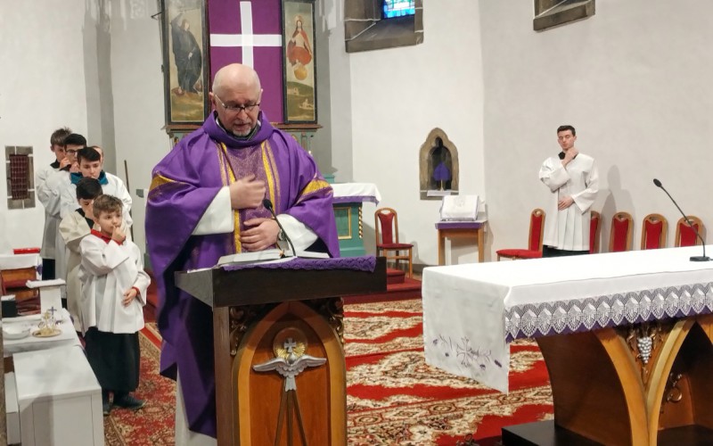 Krížová cesta kadetov v kostole sv. Mikuláša