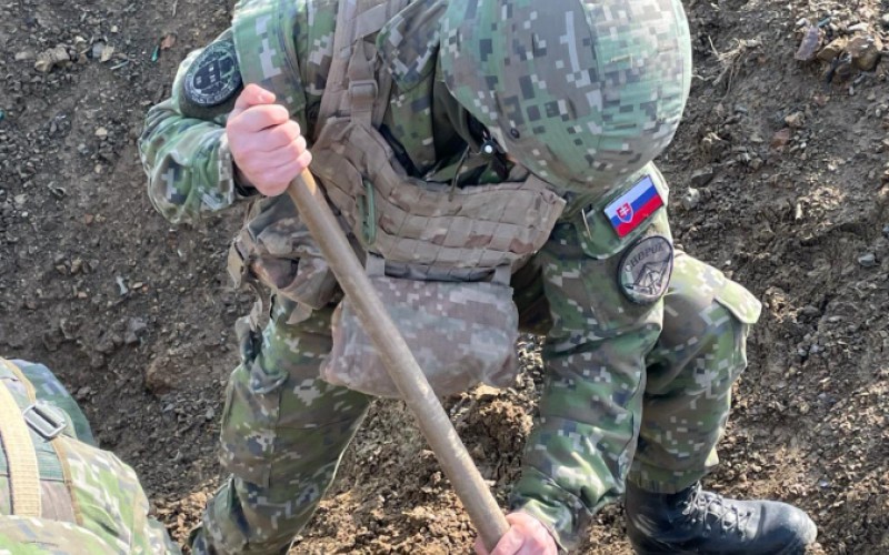 Kadeti na ostrých trhacích prácach