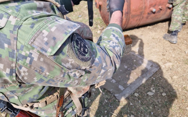 Kadeti na ostrých trhacích prácach