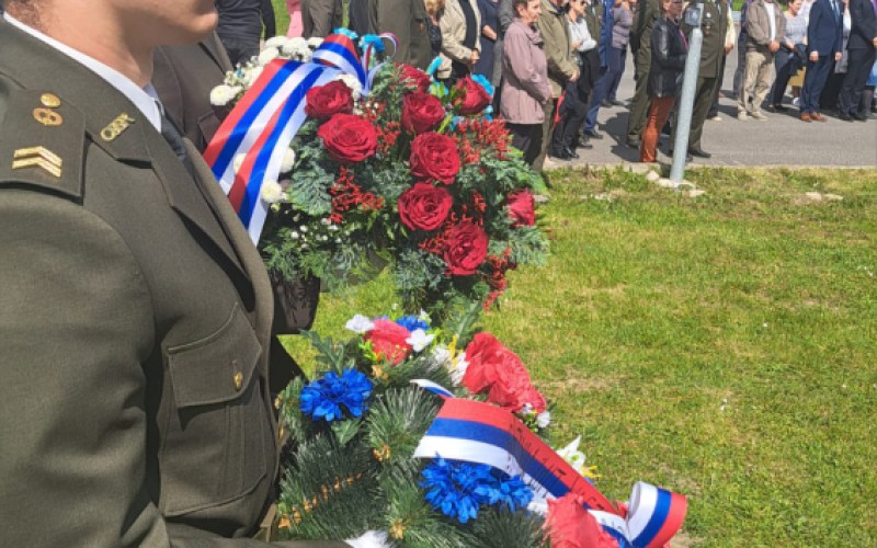 M. R. Štefánik nám pripomína hodnoty odvahy, vytrvalosti a lásky k vlasti.