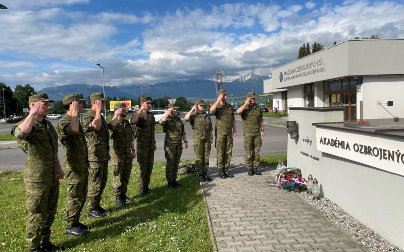 Pochod pri príležitosti víťazstva nad fašizmom