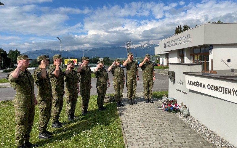 Pochod pri príležitosti víťazstva nad fašizmom