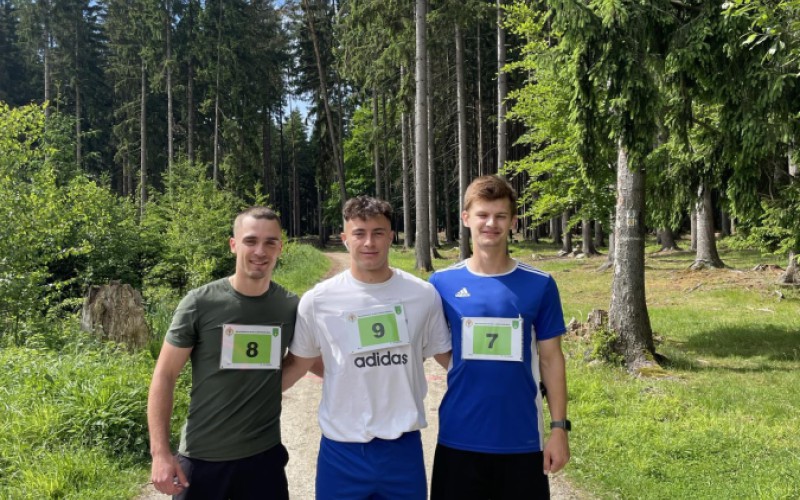 STRIEBRO A BRONZ Z MAJSTROVSTIEV OS SR V CEZPOĽNOM BEHU