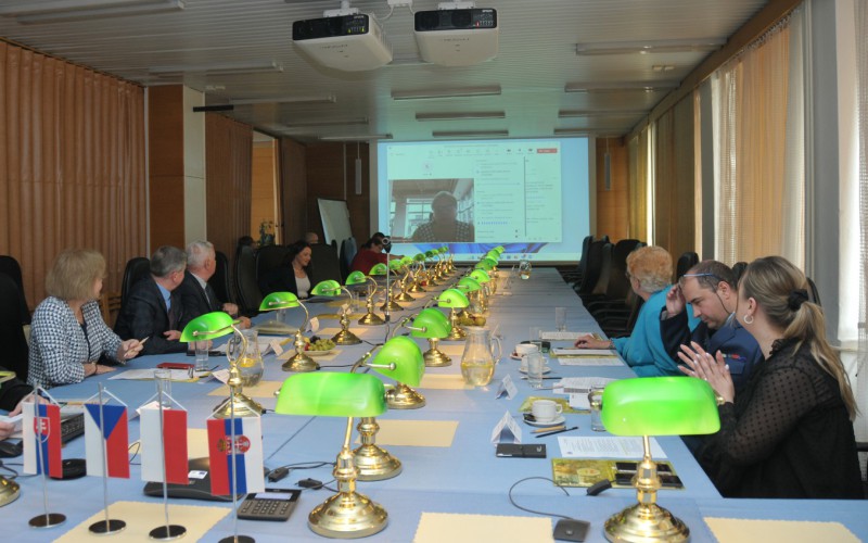 Nové trendy profesijnej prípravy v ozbrojených silách a bezpečnostných zboroch