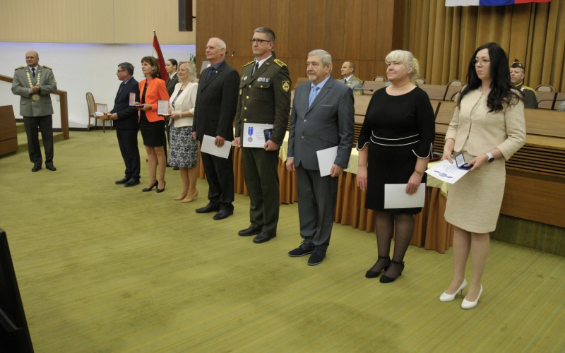 Ocenenie členiek katedry pri príležitosti Dňa učiteľov