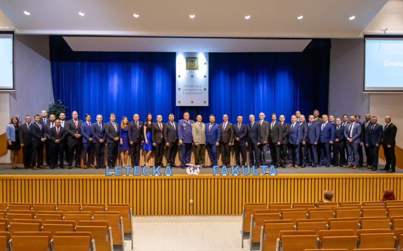 Inžinierske promócie kadetov leteckých odborností