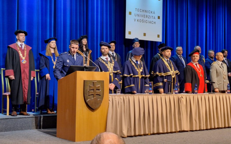 Inžinierske promócie kadetov leteckých odborností