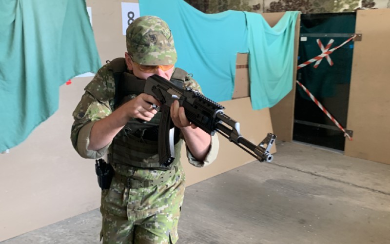 Preskúšanie prvákov zo streleckej prípravy