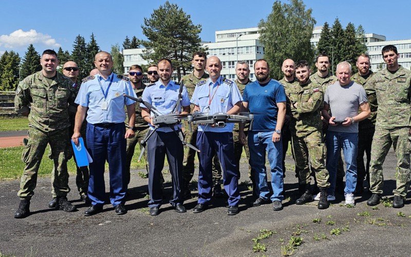 Odborné  kurzy pre operátorov bezpilotných leteckých systémov