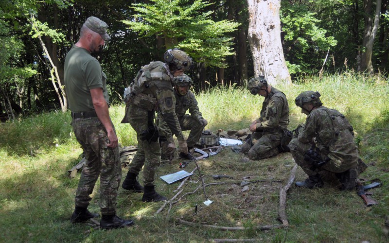 Sústredený poľný výcvik kadetov AOS