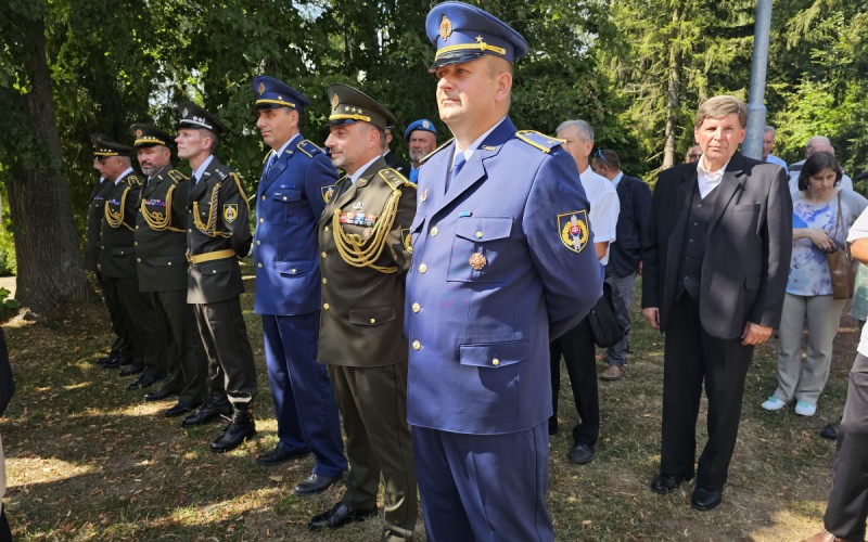 Pripomenuli sme si hrdinov SNP